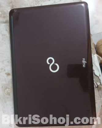 Fujitsu Core i3 Laptop (4GB RAM / 500GB ROM) - অরিজিনাল